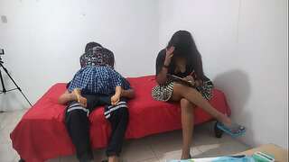 Her sister in law plumbs her friend in front of her, she's a slut praying to get ravaged