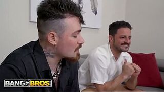 BANGBROS - Sexy Cassie Lenoir Gives One Lucky Dad The Steamy Fuck And Messy Facial He Wanted