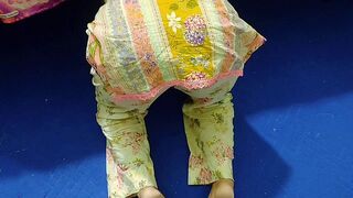 OMG Saira's Stuck in Bed- Clear Hindi Audio