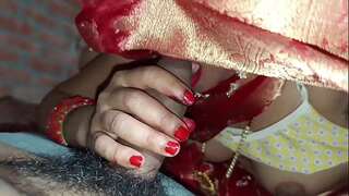 Beautiful Bhabhi came after peeing, booty and pussy licked thoroughly, Hindi flick
