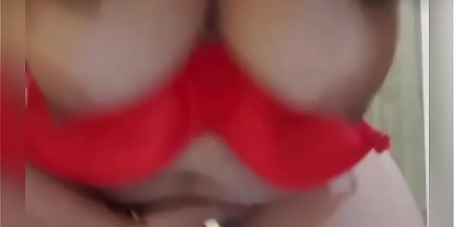 Sexy indian aunty stripping in video call