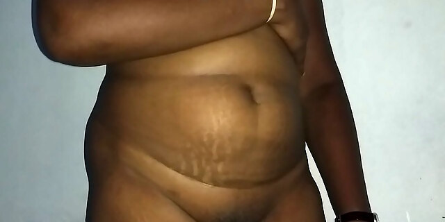 Desi bhabhi nude photographs