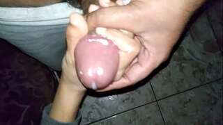 Desi Gf hand job