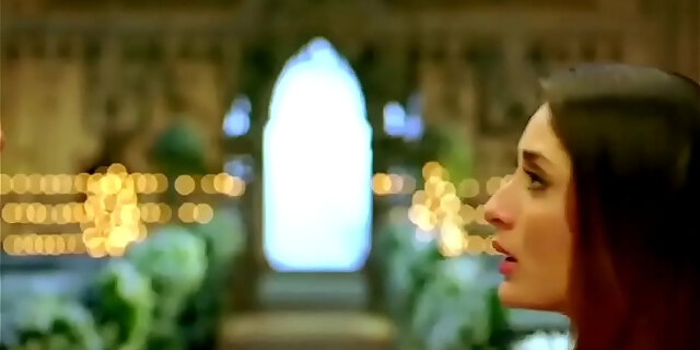 Kareena Kapoor romp
