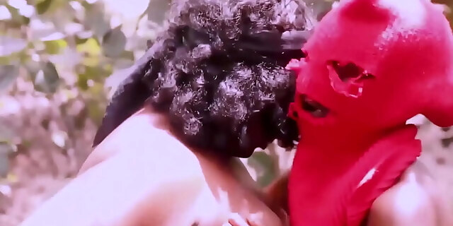 BBW POLITICIAN WIFE CAUGHT IN THE BUSH FUCKING DRIVER = 4K BIG COCK PORN