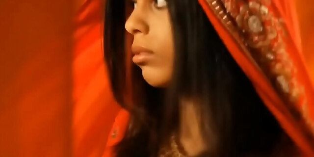 Sahara Knite Indian Beauty Naked