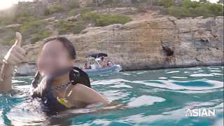 REAL Outdoor public sex, displaying pussy and underwater creampie