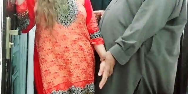 Desi newly married wifey fucked in bum by her father in law when her husband not at home