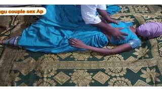 Sex with housewife in green sari
