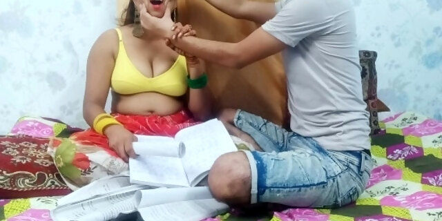 My English teacher is so sexy her milk cans very Big. I like my teacher's boobs. Soniya