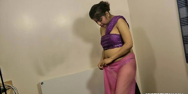 Gujarati Hot Babe Rupali Dirty Talking And Stripping Show