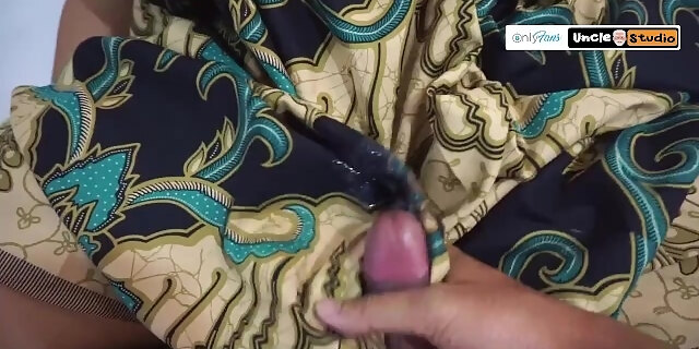 Fucking Wife Thai Sarong