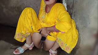 Desi Bhabhi's hookup filthy talk Hindi audio