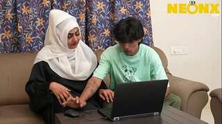 Hijab woman caught by her stepbrother wanking