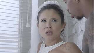 I fuck my ex right before getting married and he makes me sploog
