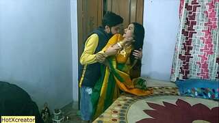 Indian red-hot Milf aunty vs hot teen!! Indian sex with hindi audio