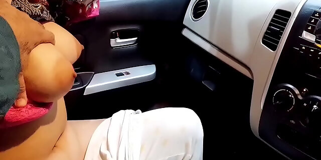 Indian Real Milky Boobs Fucked In Car By Her Ex Boyfriend With Clear Hindi Audio