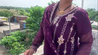 Bhojpuri desi Bhabhi gave me utter gusto of her slit and bod Hindi Audio