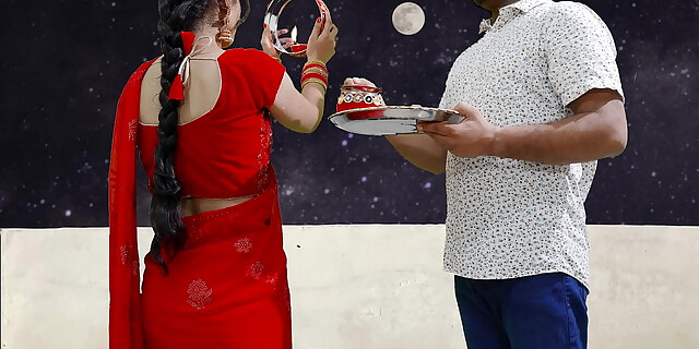 Karva Chauth Special: Newly married priya had First karva chauth fuck-fest and had oral job under the sky