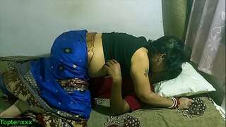 Indian hot MILF Bhabhi impressive sex with AC mechanic, Bhabhi proposed for fucking!