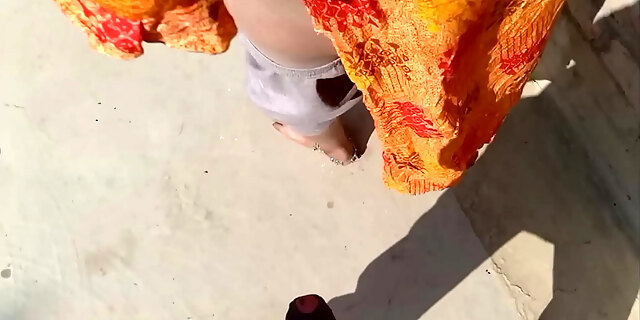 Fucked the neighbor girl standing behind the wall