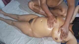 Desi Indian Hot Bhabhi Full Nude Massage