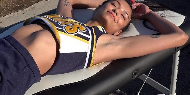 4K CHEERLEADER ARMPITS *real life cheerleader*