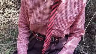Indian hot desi college girl come to forest and banged her - viral MMS