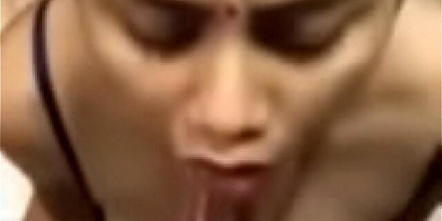 Indian hot bhabhi providing dt