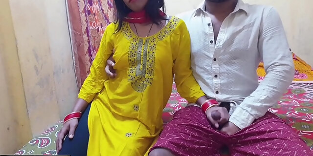 XXX step brother plumb train freshly married sister hindi hardcore