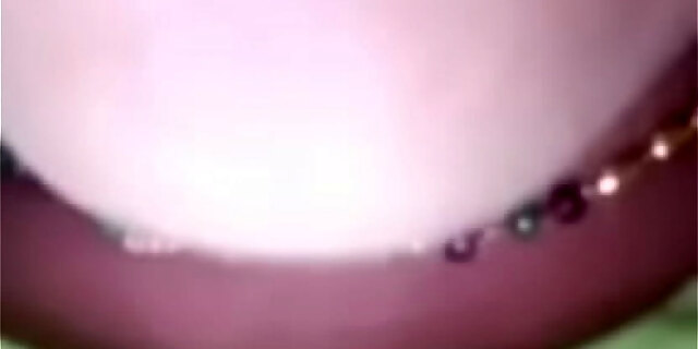 Indian sexy wifey roshni love with pal on video call