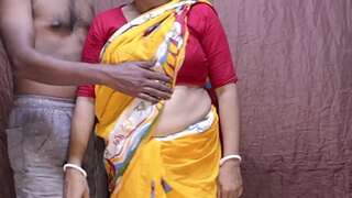 Hot mature milf first-timer married prego aunty standing creampie porking with hubby homies in her house desi horny indian aunty in sexy saree blouse and petticoat big boobs beautyfull bengali boudi fucking and sucking cock and balls