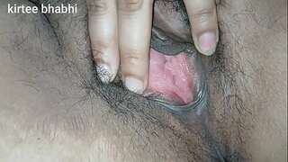 Indian son fucked her stepmother cream-colored pussy rubbing desi chudai