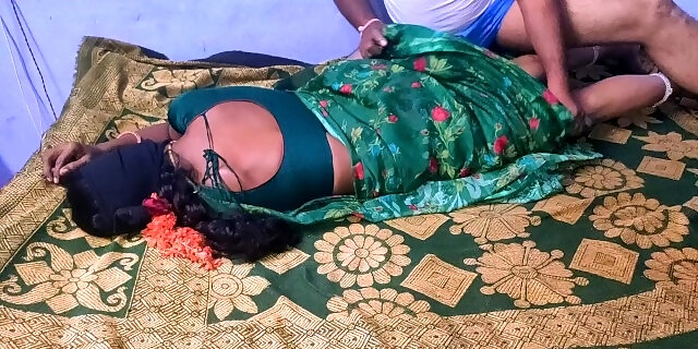 Indian housewife doggy style fuking