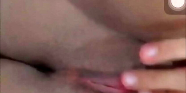 Trying to put 2 frigs inwards but its too cock-squeezing