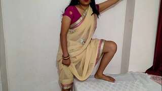 Bhabhi cheated on her husband and had hookup with her brother-in-law in desi fashion