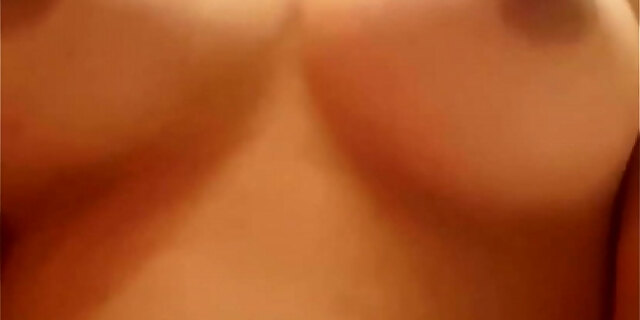 Indian chick home made video having fuck-fest live railing a dick!