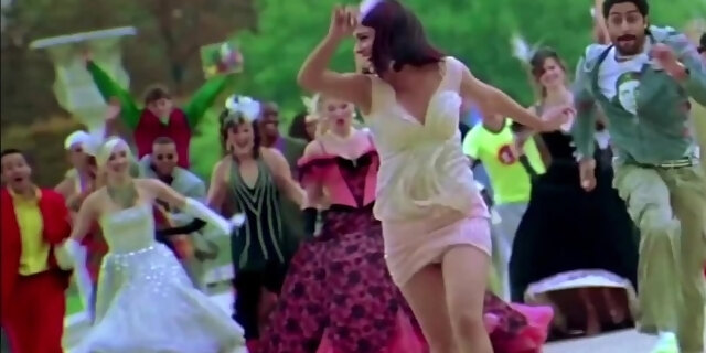 Indian Vintage Actress Hot Milky Sexy Legs Video