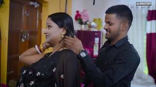Desi Indian StarSudipa Bhabhi Seduces her Devar when her spouse not at home ( Hindi Audio )
