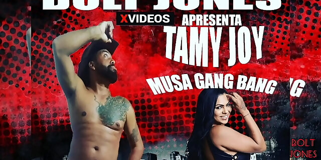 BACKSTAGE OF THE LAUNCH OF STRIPER TAMY JOY