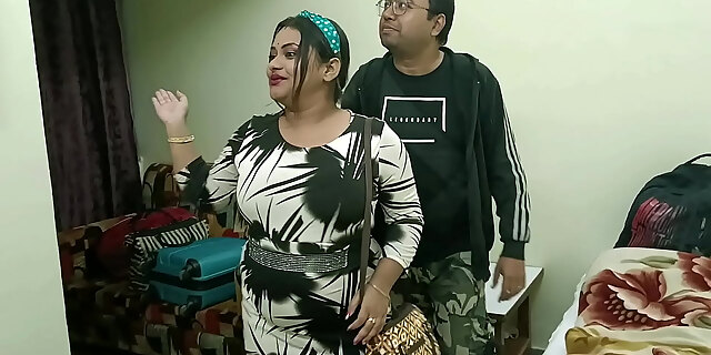 Indian Couple Sex! With Clear Hindi Audio