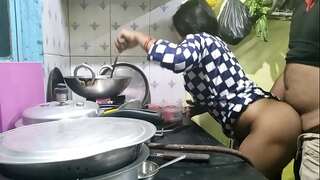 The maid who came from the village did not have any leaves, so the possessor took advantage of that and boinked the maid (Hindi Clear Audio)