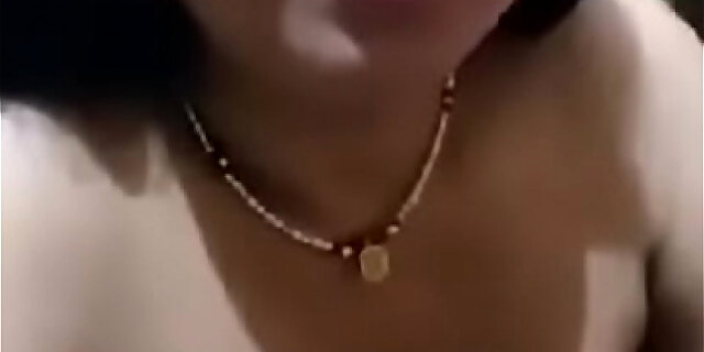 Indian Bhabhi Sucking dick with hindi audio