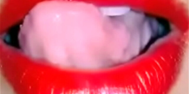 Horny play with her lips